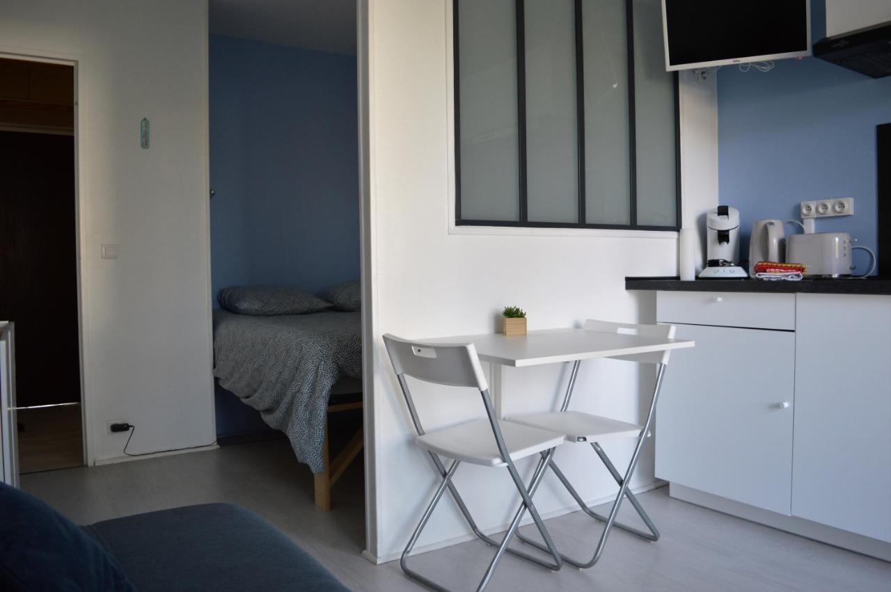 Studio Avec Loggia - A 200M De La Plage - Parking Courseulles-sur-Mer Eksteriør bilde